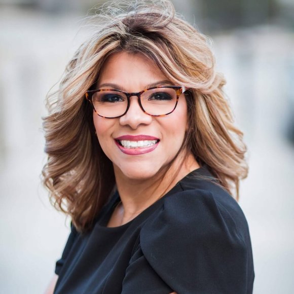 Meet your Posher, Elida - Picture 2 of 2